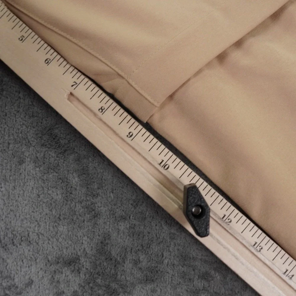 The North Face Convertible Pants Men 30x32 Tan Khaki Hiking Zip Off Logo Pants